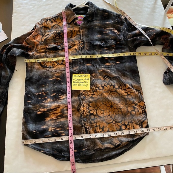 Boho Flannel Shirt Womens Size Medium Unisex Handmade Mandala Floral Plaid Black - Picture 8 of 10
